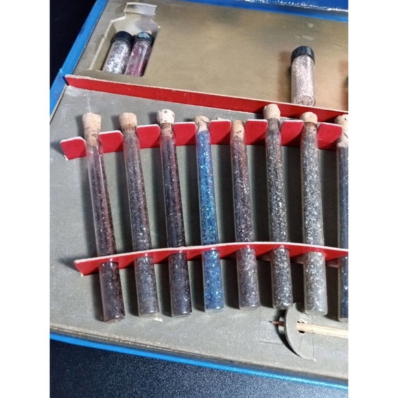 Antique 1939 Walco Toys STARDUST Craft Kit RARE plastic glitter indian logo Vtg - Picture 3 of 13